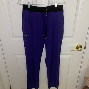 Sketchers by Barco scrubs set